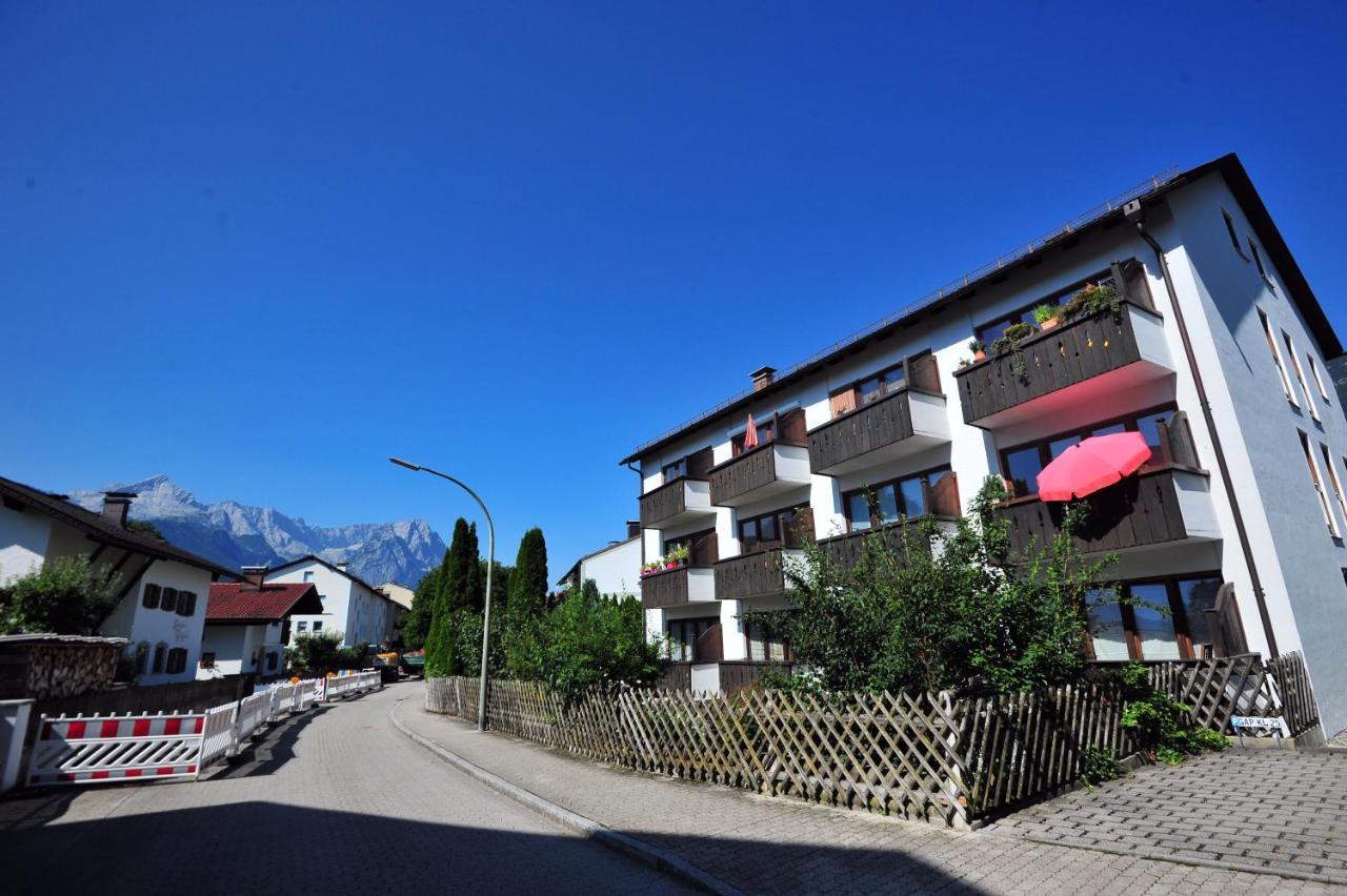 Hindenburg Str Apartments ガルミッシュ・パルテンキルヒェン エクステリア 写真